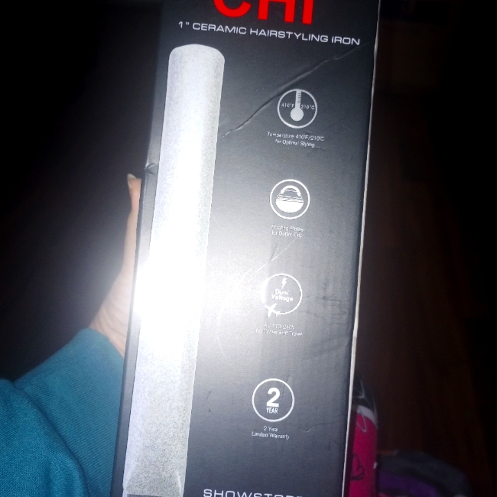 Silver sparkly chi showstopper straightener. Brand new in box.